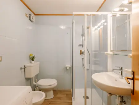 Cesa Lucilla – Appartement 55 m² vue montagne : photo 15