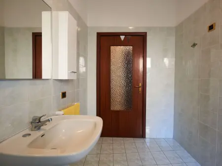 Appartement Charlie - 3 pièces rénové face au lac de Côme : photo 17
