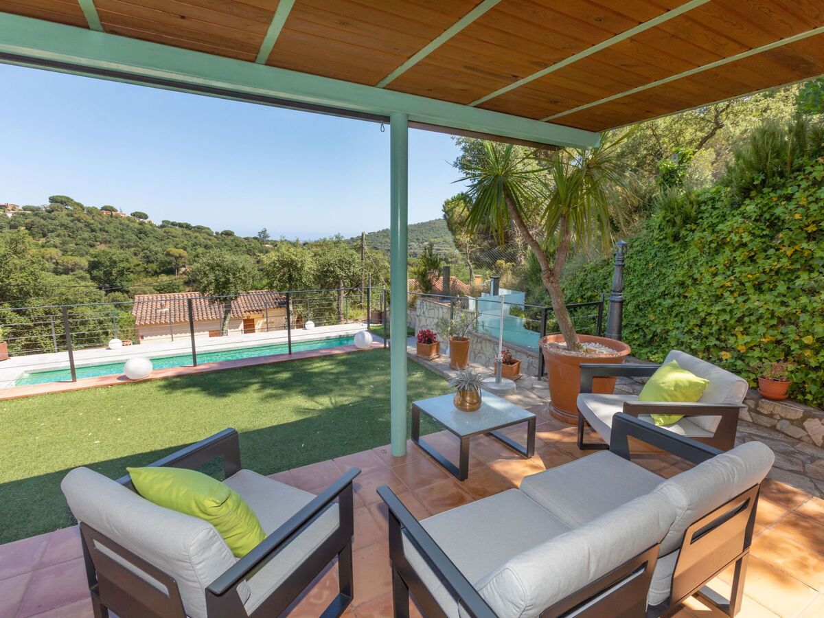 Maison Gloria à Calonge – piscine sel, jardin et vue montagne - Photo 3
