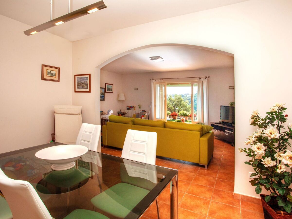 Maison Gloria à Calonge – piscine sel, jardin et vue montagne - Photo 8