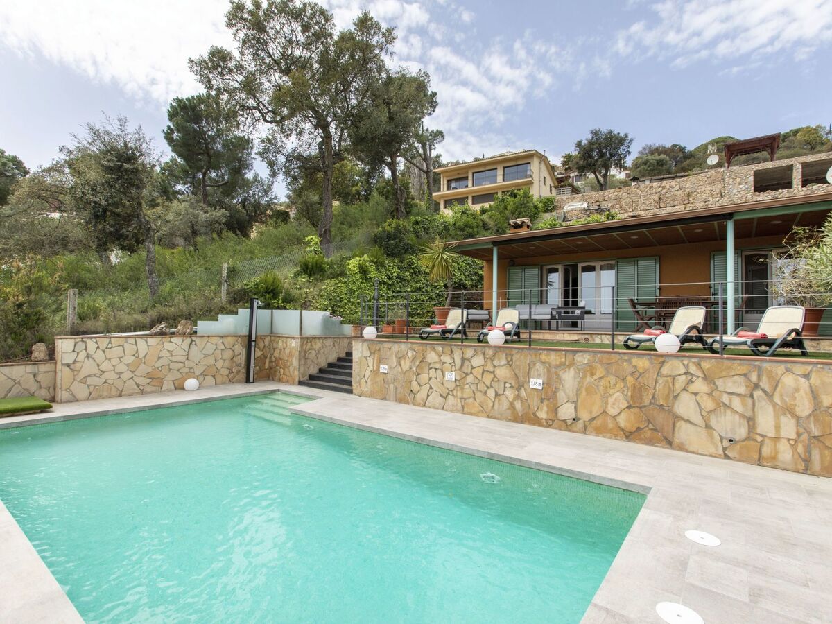 Maison Gloria à Calonge – piscine sel, jardin et vue montagne - Photo 26