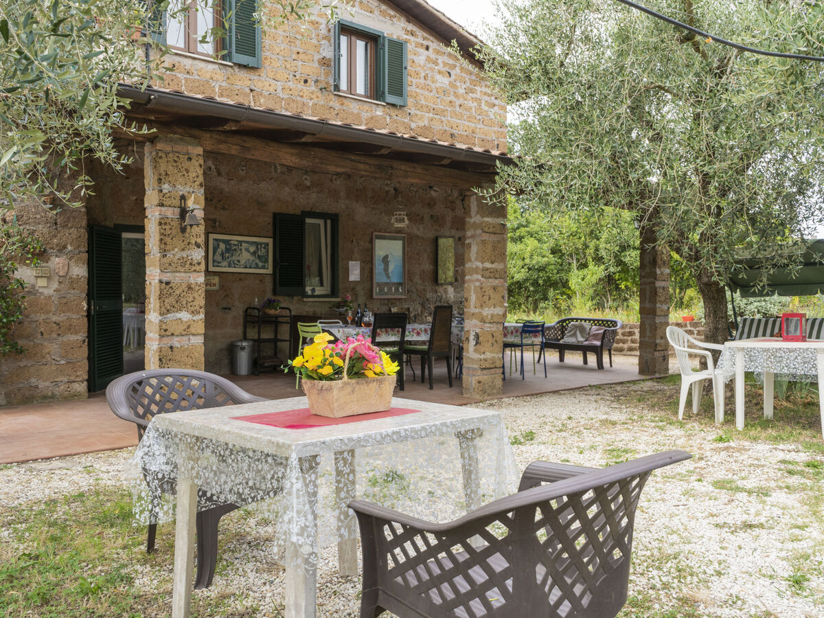 Casale Ai Noccioli – Maison 8 chambres piscine au Lago di Vico - Photo 6