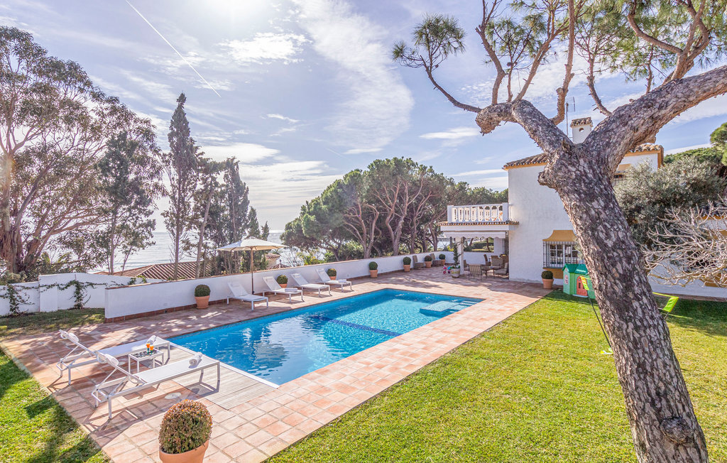 Villa 10 personnes à Cabopino, 50 m de la plage - Photo 10