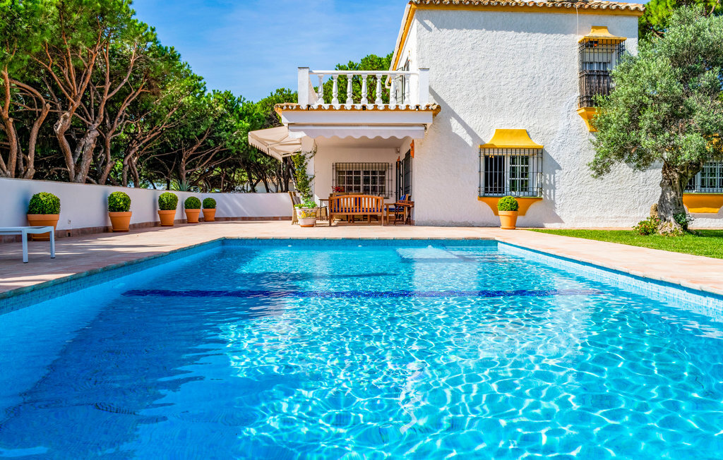 Villa 10 personnes à Cabopino, 50 m de la plage - Photo 13