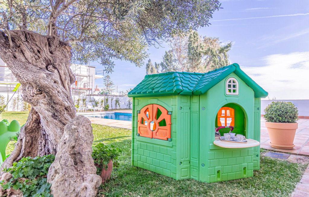 Villa 10 personnes à Cabopino, 50 m de la plage - Photo 16