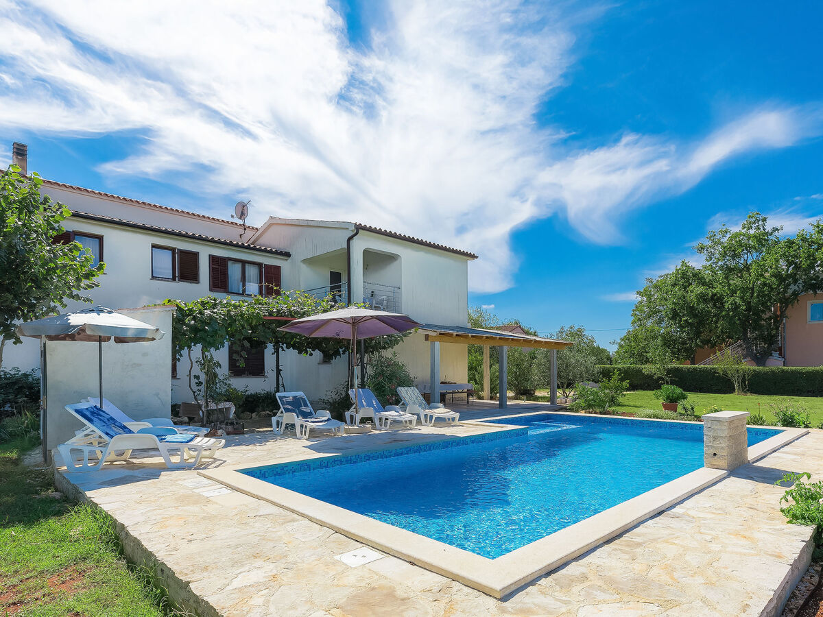 Maison Ana Lucija avec piscine privée à Pula - Photo 6