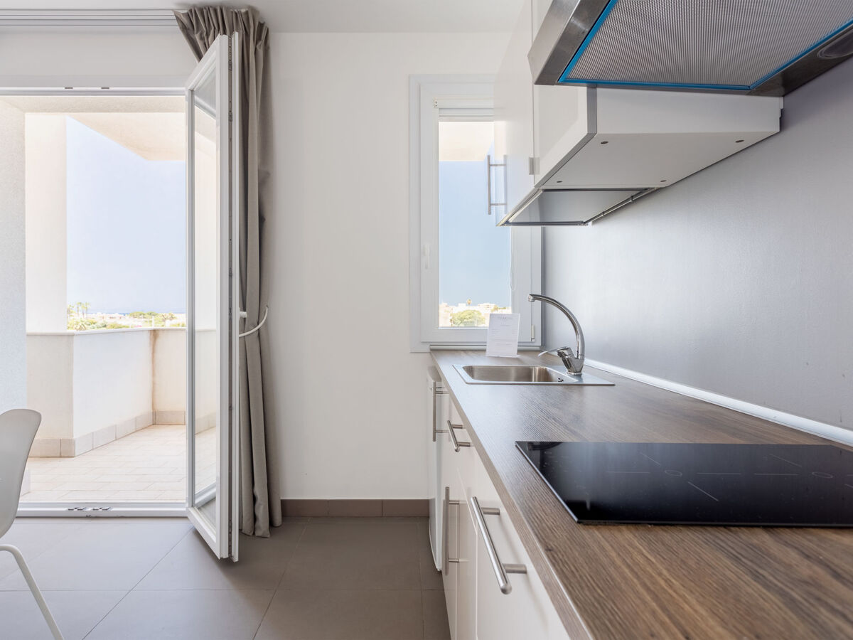 Appartement Marsala Superiore Riserva, 1 km de la mer - Photo 8