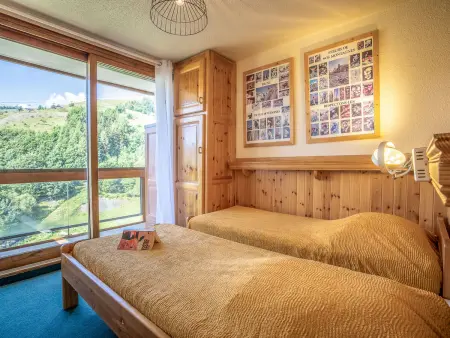 Apt 3 pièces 46 m² au 15e étage, vue montagne : photo 13
