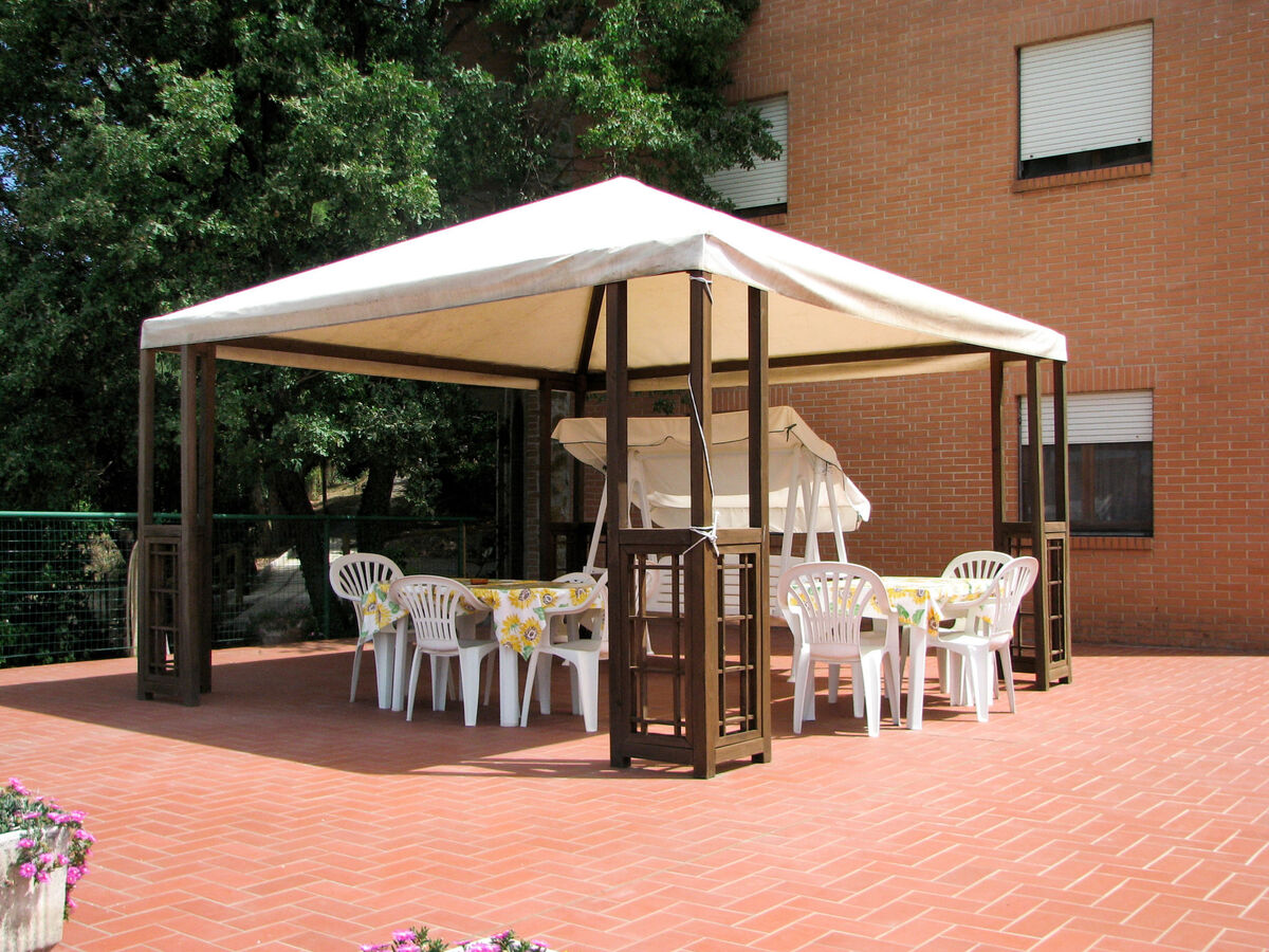 Appartement Vacanza L'Olivo – Paciano, piscine et jardin - Photo 5