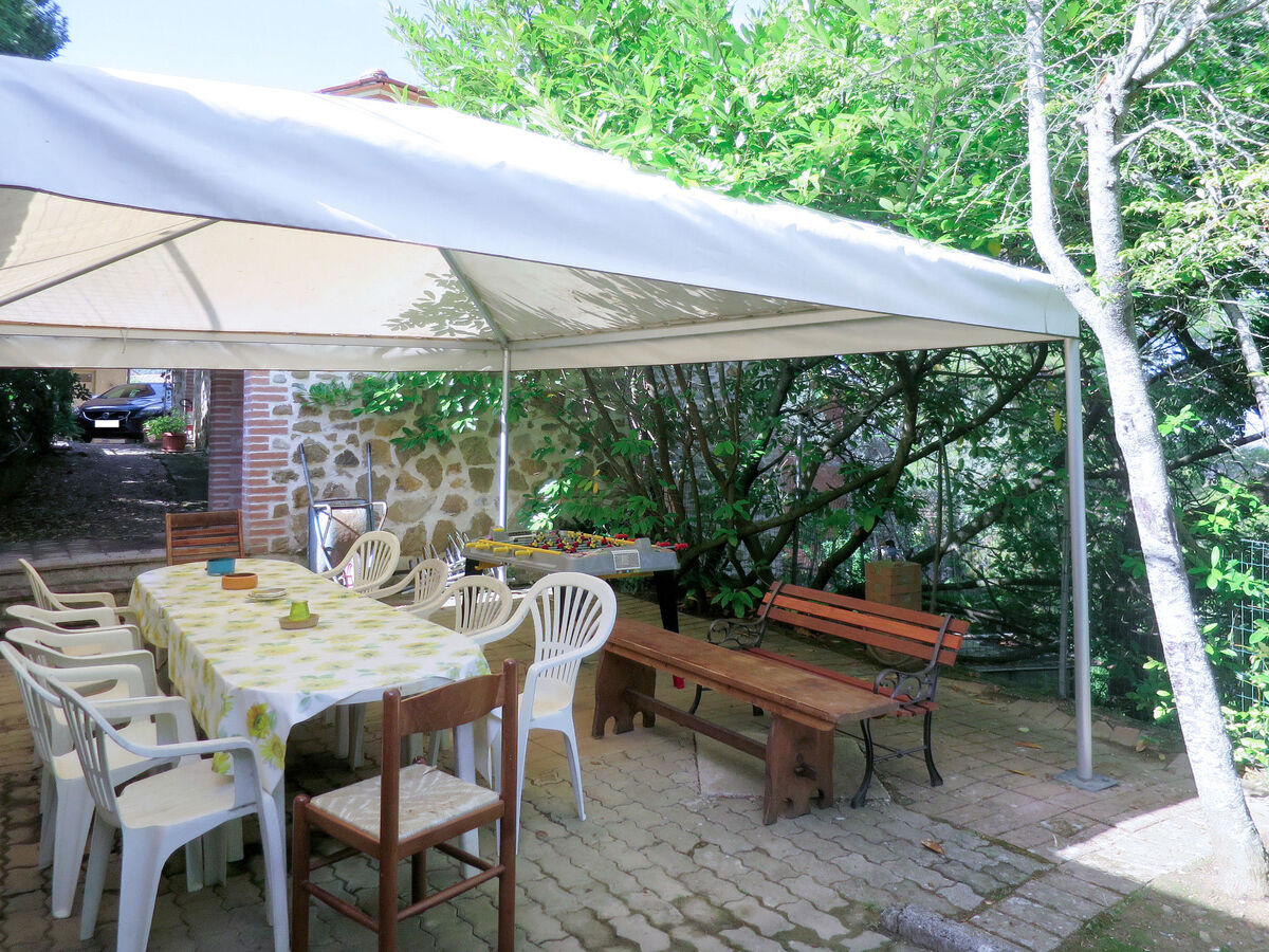Appartement Vacanza L'Olivo – Paciano, piscine et jardin - Photo 6