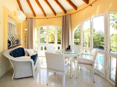 Maison Lucien Marie à Calpe – piscine privée, 140 m² : photo 7