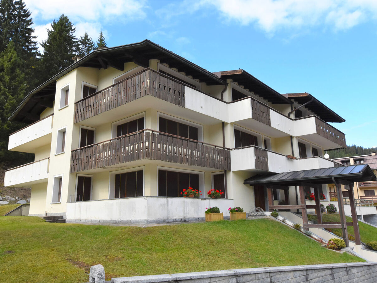 Appartement Frassan, vue Dolomiti di Brenta, ski à 300 m - Photo 1