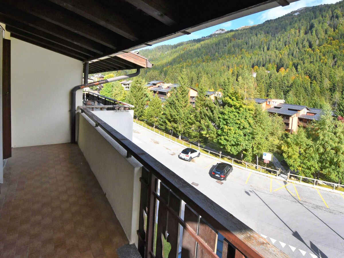 Appartement Frassan, vue Dolomiti di Brenta, ski à 300 m - Photo 15