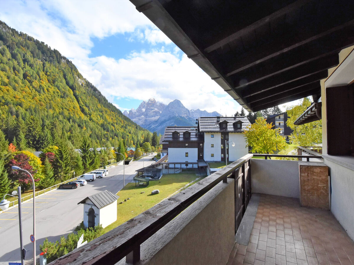 Appartement Frassan, vue Dolomiti di Brenta, ski à 300 m - Photo 17