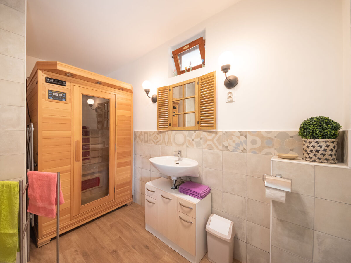 Luna, maison 8 pers. avec piscine privée à Brseč - Photo 10