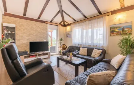 Maison 8 personnes à Novigrad - Photo 1