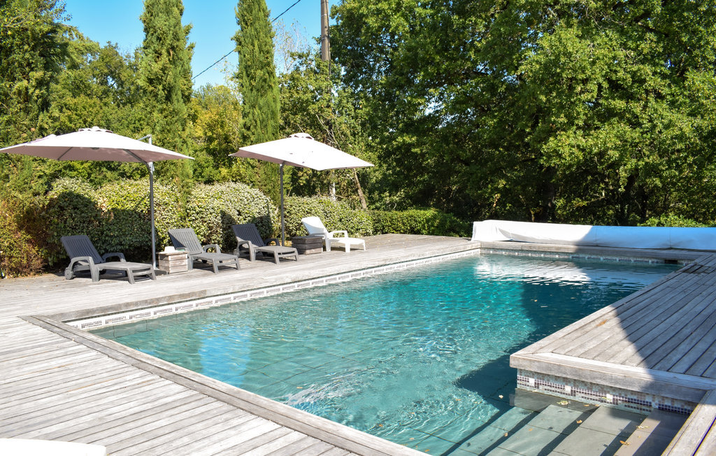 Maison jumelée en pierre avec piscine partagée - Photo 1