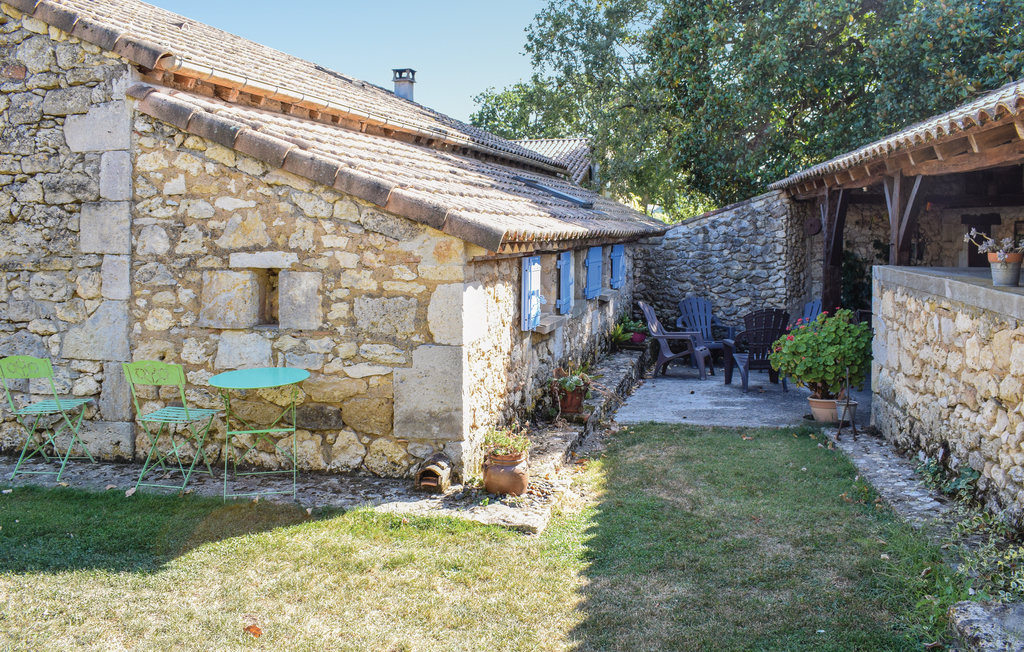 Maison jumelée en pierre avec piscine partagée - Photo 7