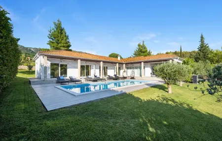 Location maison à Dubrava