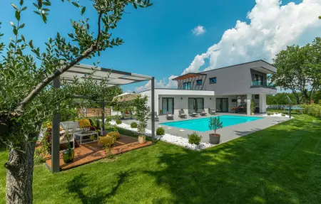 Location maison à Sivati
