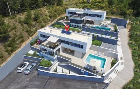 Location maison à Omis