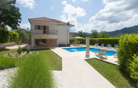 Location maison à Bisko