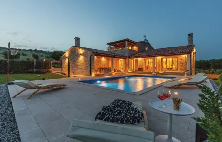 Location maison à Krnica