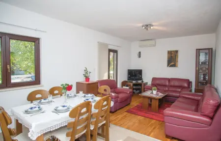Location Maison 7 personnes à Donji Prolozac - Photo 14