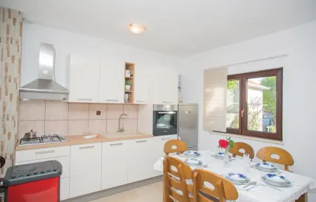 Location Maison 7 personnes à Donji Prolozac - Photo 15