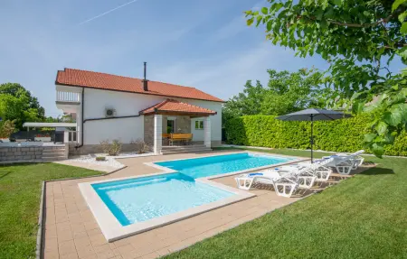 Location maison à Vinjani Donji