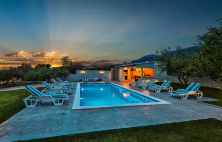 Location maison à Kastel Kambelovac