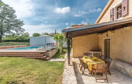 Maison 6 personnes à Barban - Photo 1