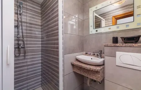 Location Maison 9 personnes à Nedescina - Photo 35