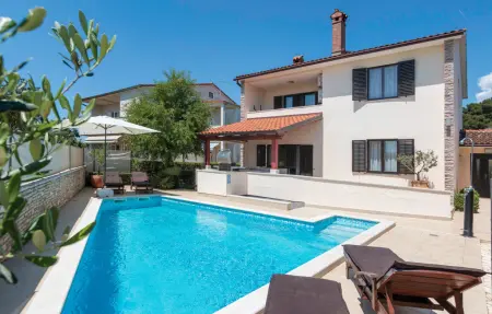 Location maison à Pula