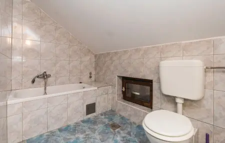 Location Maison 9 personnes à Fuzine - Photo 41