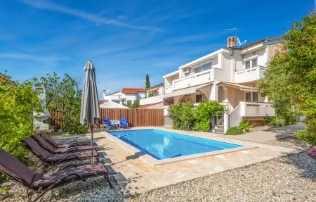 Location maison à Punat