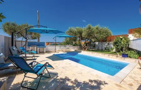 Location maison à Barbat