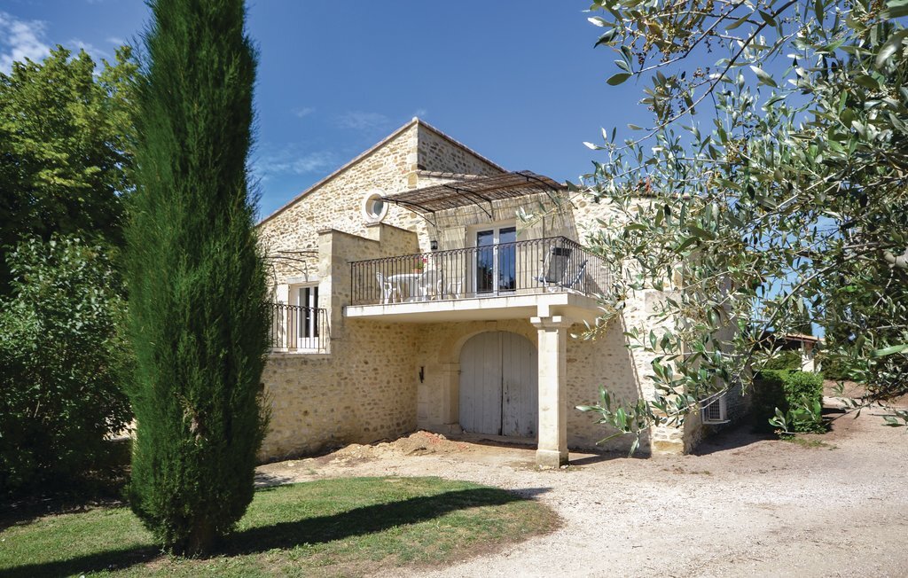 Maison en pierre avec piscine privée à Montbrison-sur-Lez - Photo 1