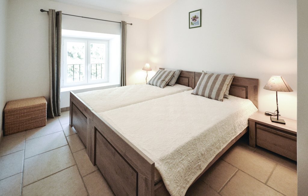 Maison en pierre avec piscine privée à Montbrison-sur-Lez - Photo 17
