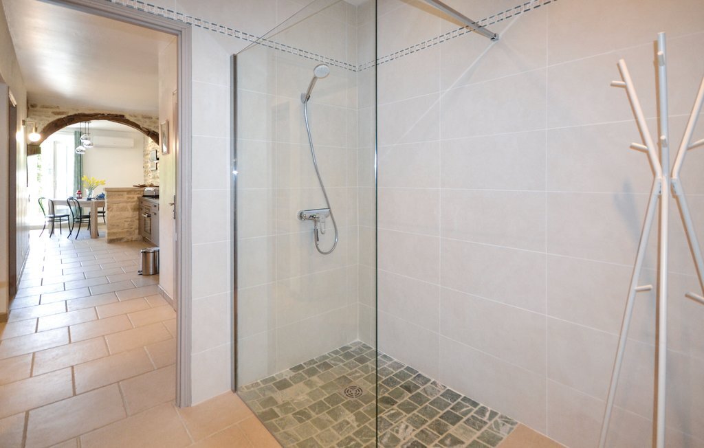 Maison en pierre avec piscine privée à Montbrison-sur-Lez - Photo 21