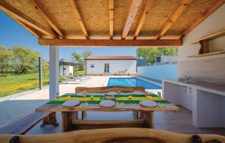 Location maison à Buje