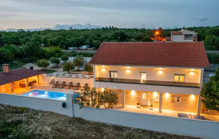 Location maison à Nadin