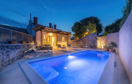 Location maison de vacances à Novi Vinodolski