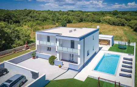 Location maison à Loborika