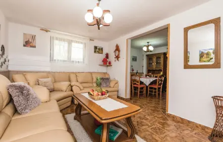 Maison 6 personnes à Plaski - Photo 2