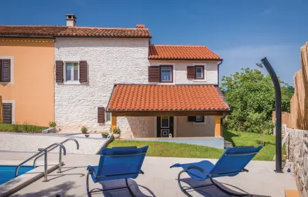 Maison 8 personnes à Barban - Photo 1