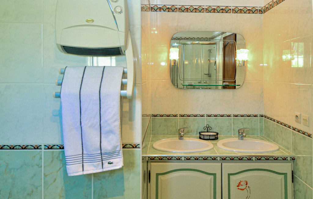Maison 3 chambres avec piscine privée à Orange - Photo 19