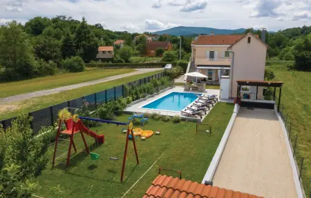 Maison 11 personnes à Karakasica - Photo 16
