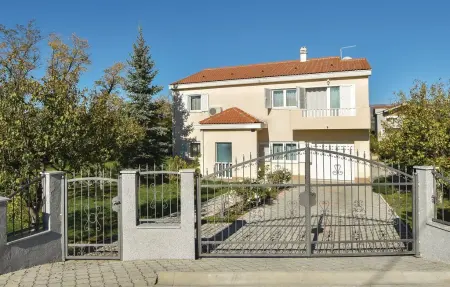 Maison 11 personnes à Karakasica - Photo 20