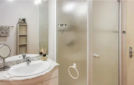 Maison avec piscine privée à Poujol-sur-Orb : photo 16